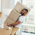 Ensuring a Smooth Move: Verifying Credentials and Insurance for Long-Distance Moving